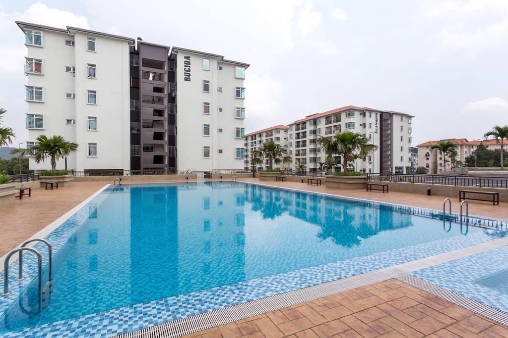 Puncak Alam Allamanda Suite Bandar Puncak Alam Extérieur photo